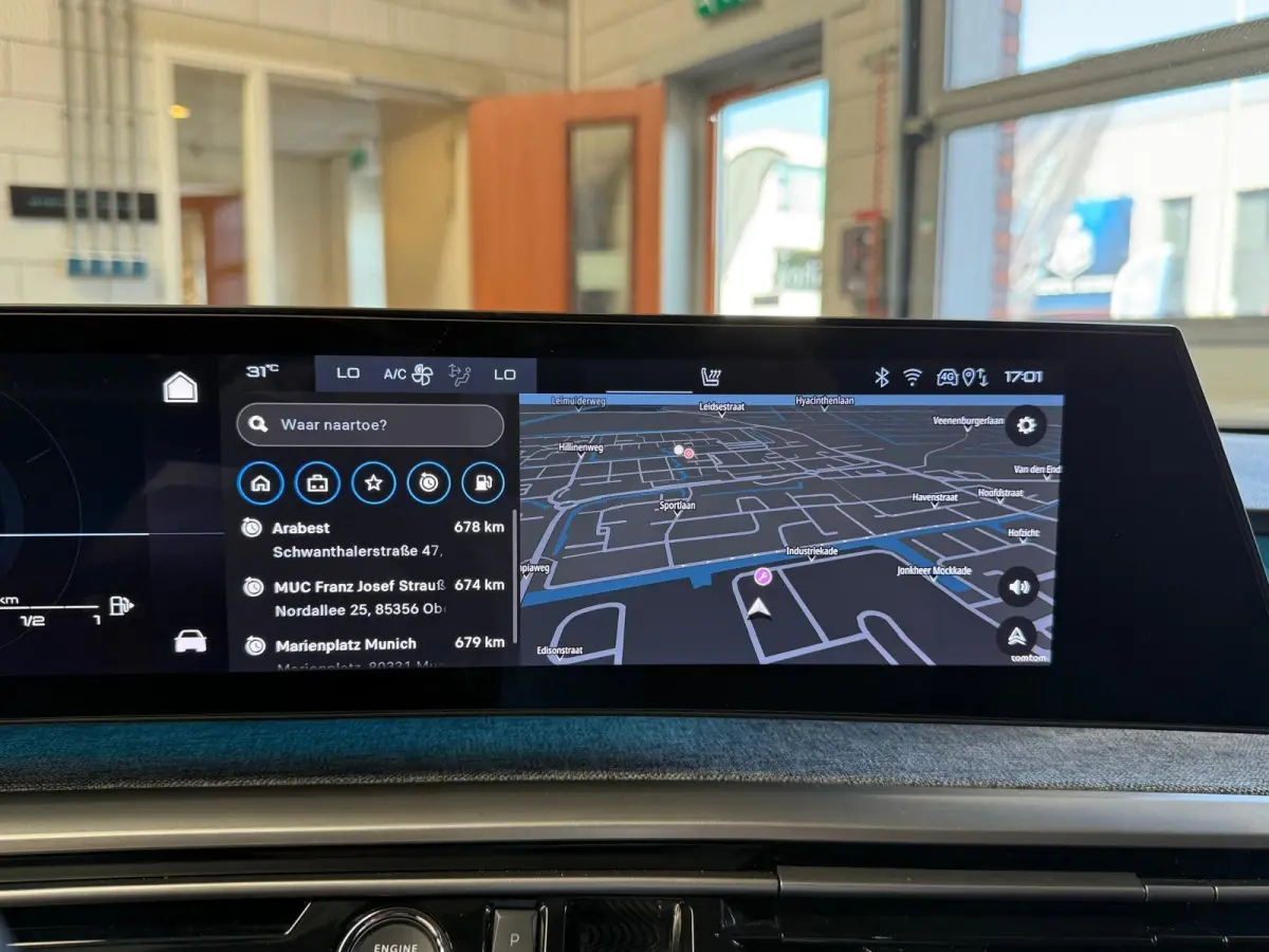 1.2 Hybrid 145 GT Automaat, Navi, Camera, Massage stoelen, Stoel/Stuurverwarming