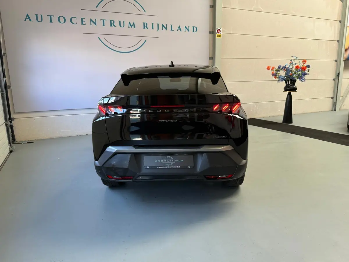 1.2 Hybrid 145 GT Automaat, 1 Jaar Bovag Garantie, Navi, Camera, Massage stoelen, Stoel/Stuurverwarming