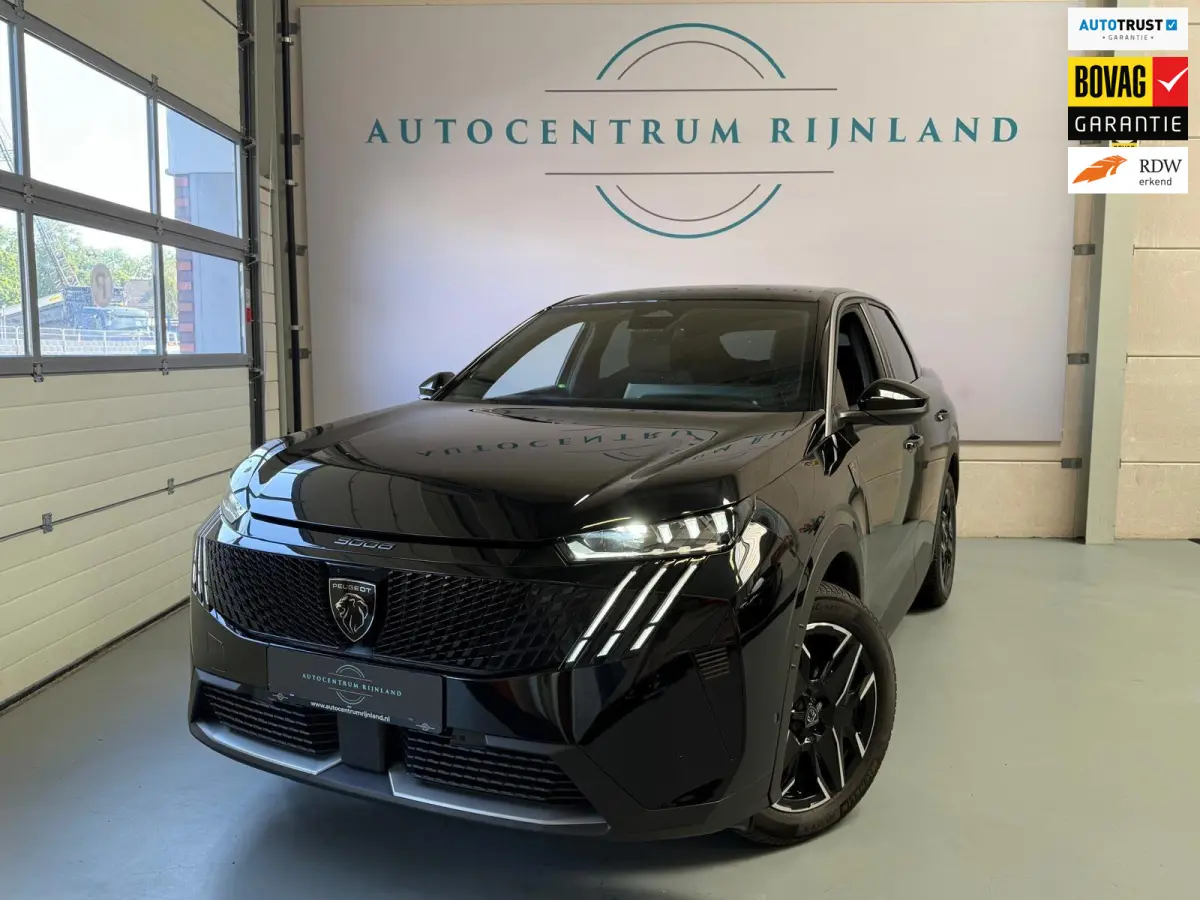 1.2 Hybrid 145 GT Automaat, 1 Jaar Bovag Garantie, Navi, Camera, Massage stoelen, Stoel/Stuurverwarming
