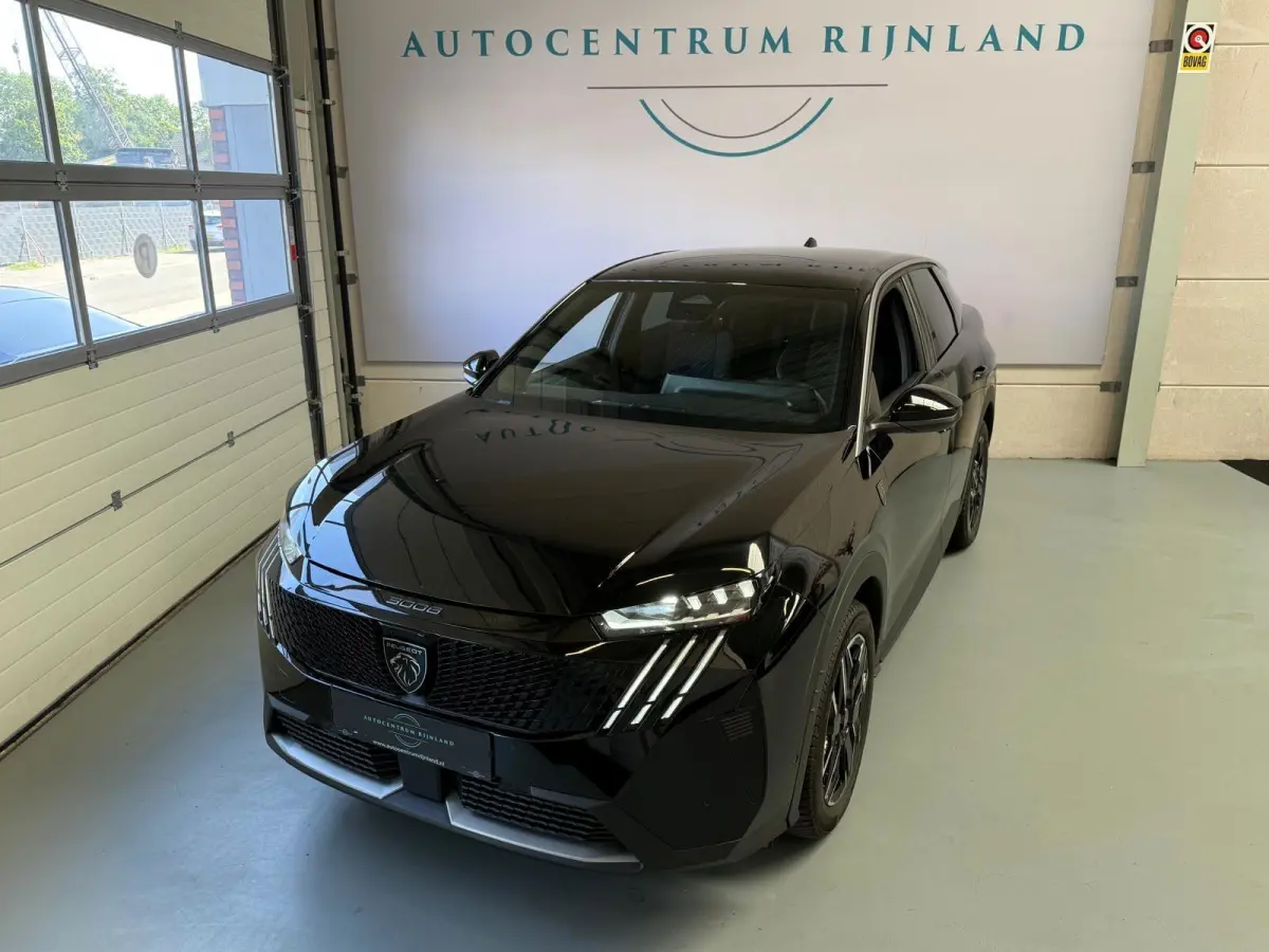 1.2 Hybrid 145 GT Automaat, 1 Jaar Bovag Garantie, Navi, Camera, Massage stoelen, Stoel/Stuurverwarming