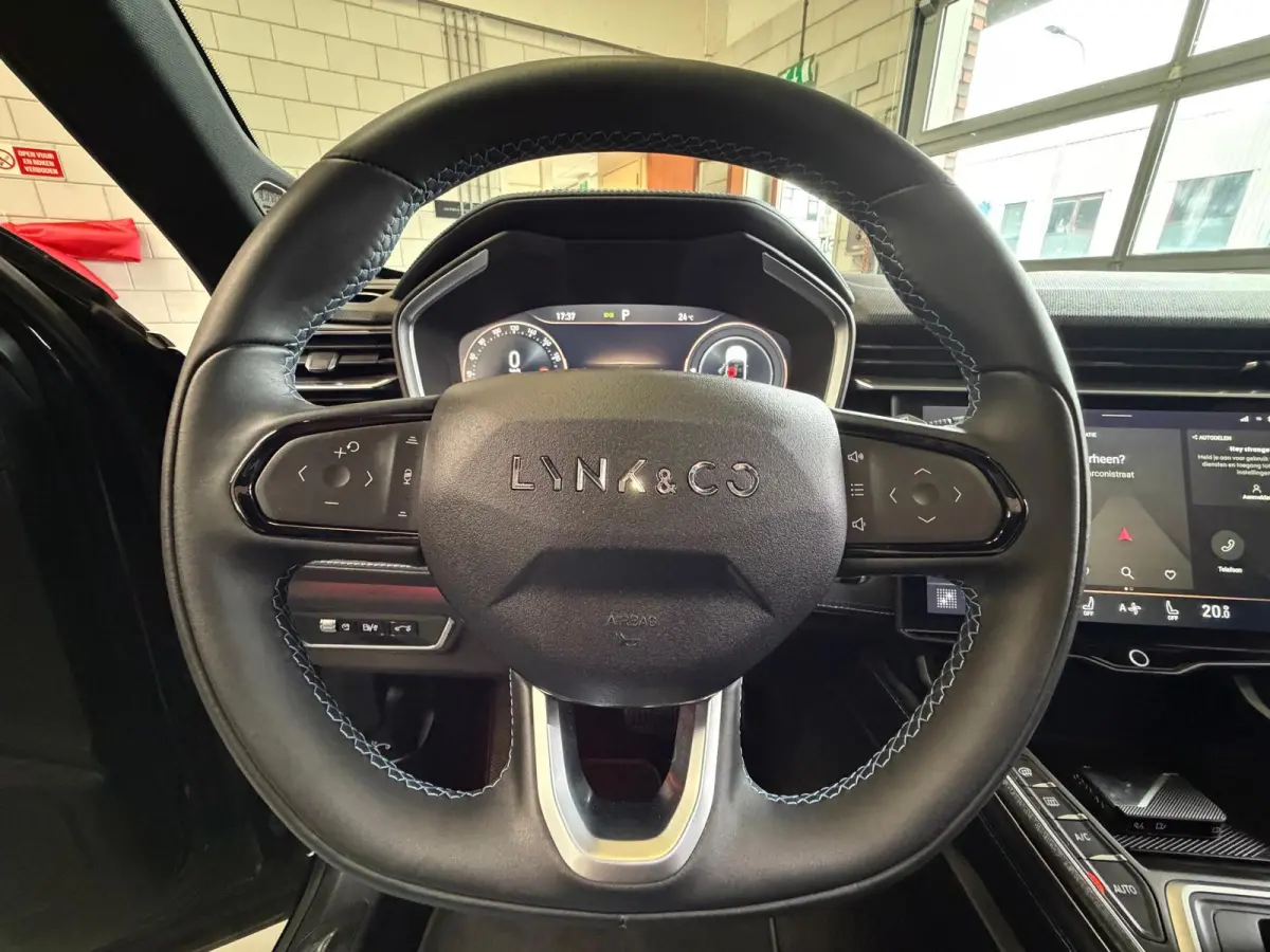 1.5 PHEV 261 PK Zwarte Hemel, Pano, Navi, Camera