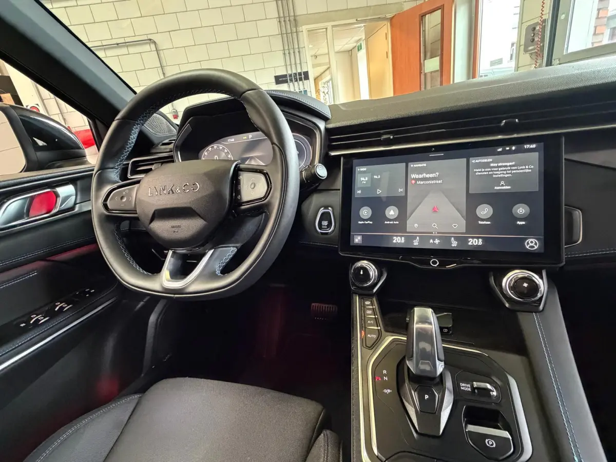 1.5 PHEV 261 PK Zwarte Hemel, Pano, Navi, Camera