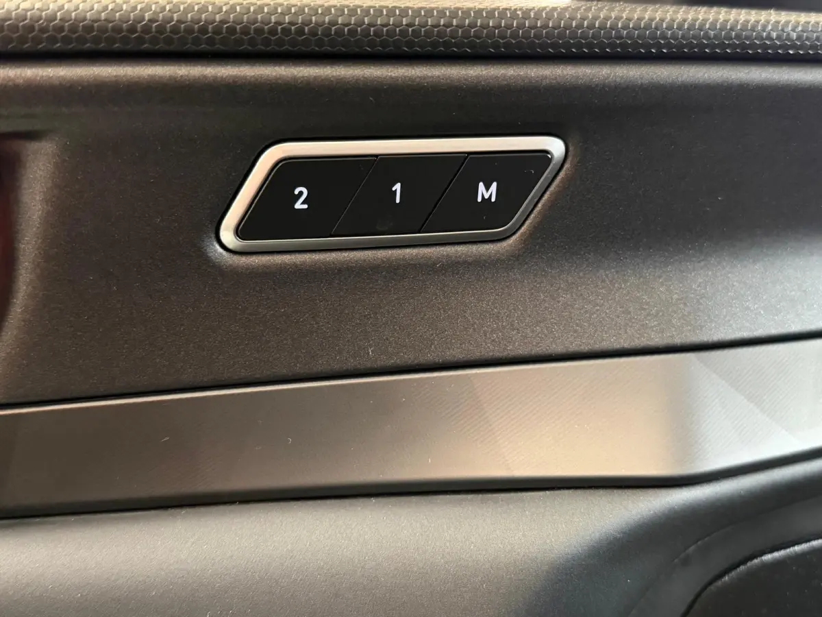 1.5 PHEV 261 PK Zwarte Hemel, Pano, Navi, Camera