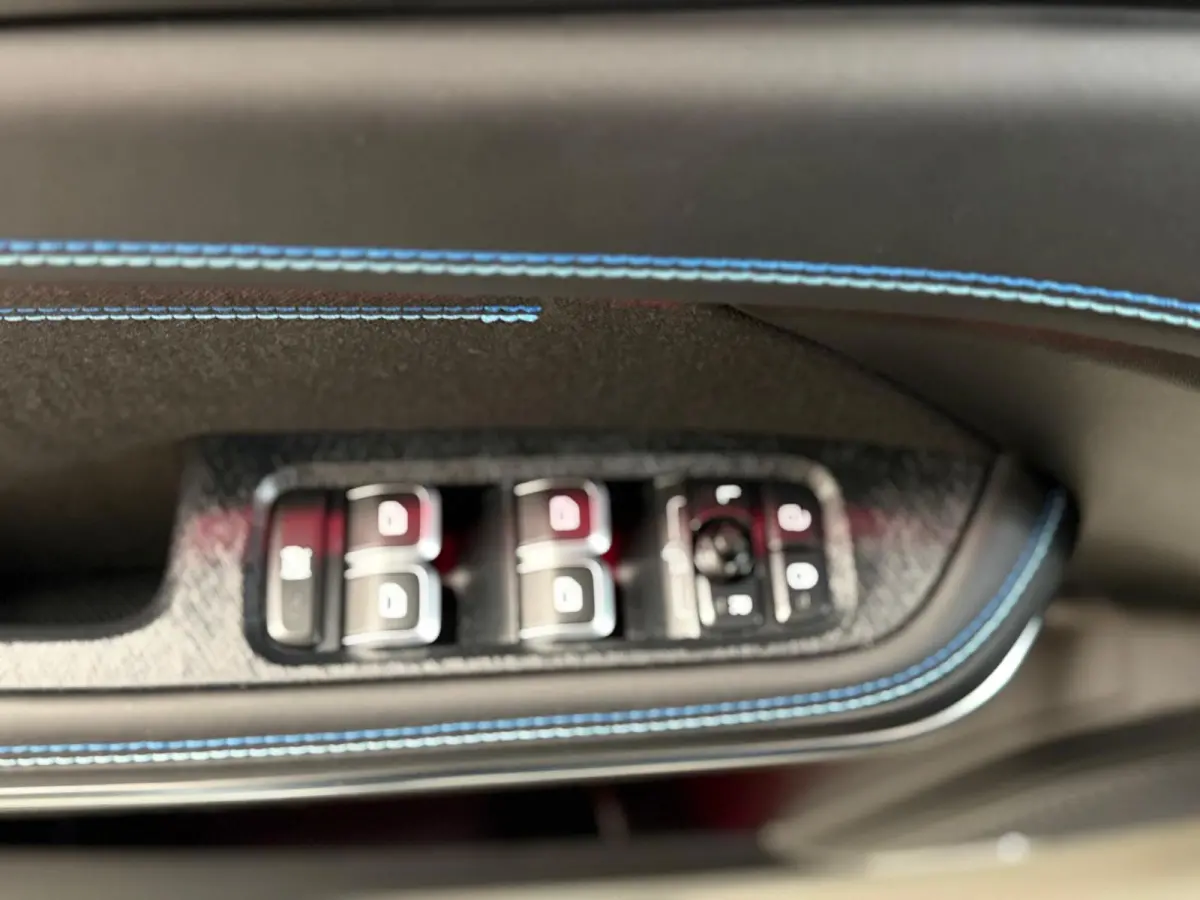 1.5 PHEV 261 PK Zwarte Hemel, Pano, Navi, Camera