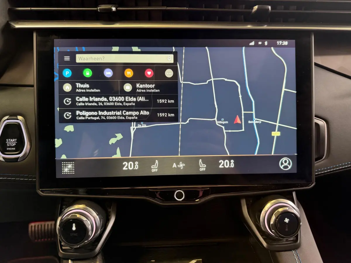 1.5 PHEV 261 PK Zwarte Hemel, Pano, Navi, Camera
