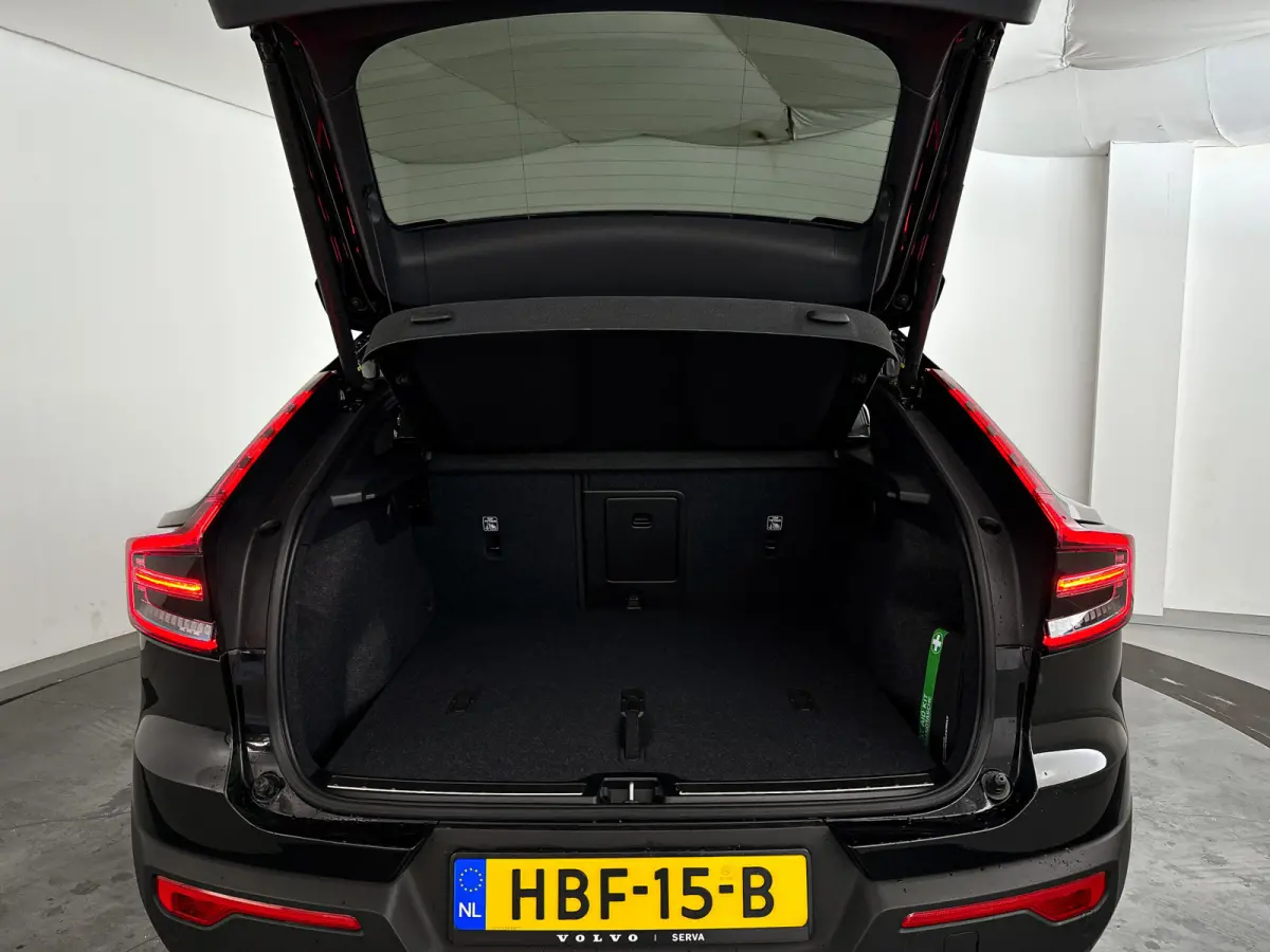 Single Motor Extended Range Plus 82 kWh | Panoramadak | Parkeercamera | Stoel- en Stuurverwarming | Trekhaak