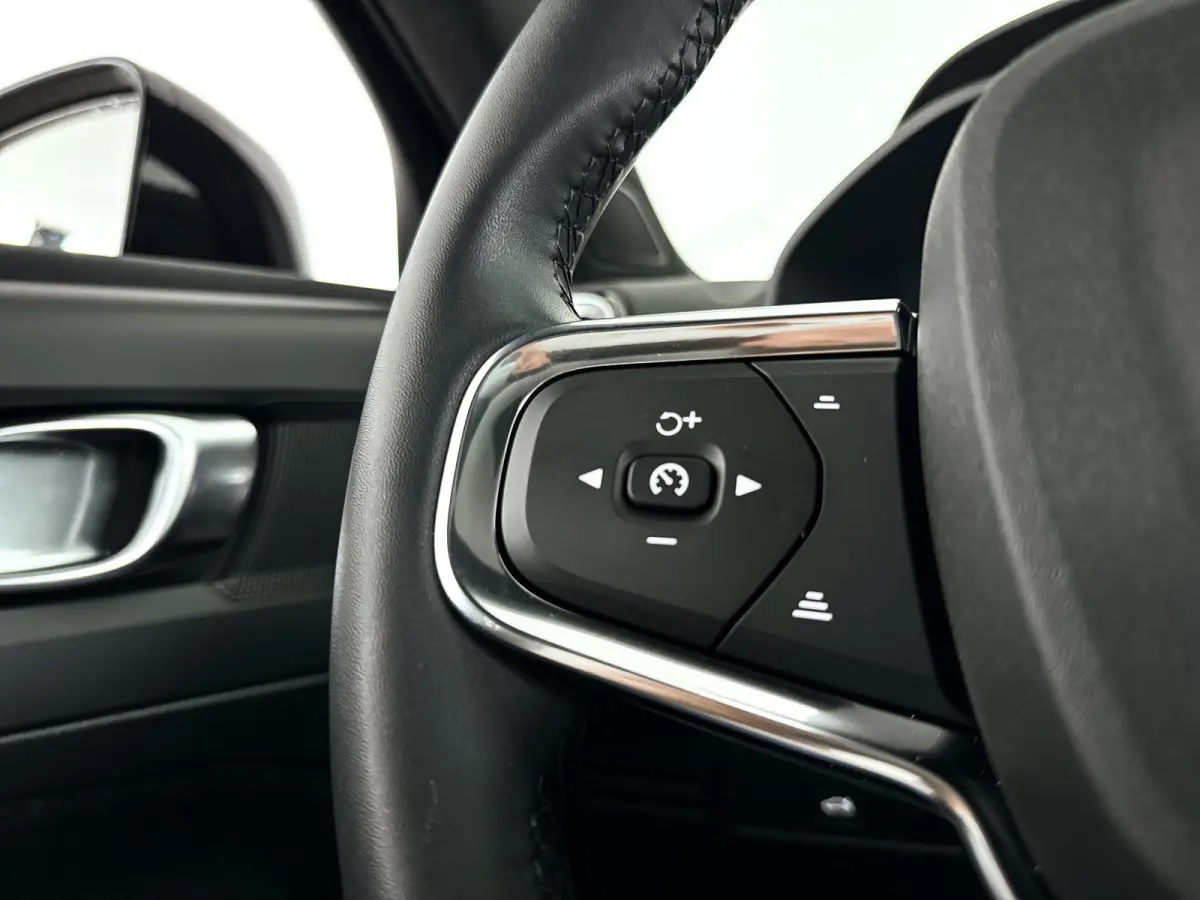 Single Motor Extended Range Plus 82 kWh | Panoramadak | Parkeercamera | Stoel- en Stuurverwarming | Trekhaak