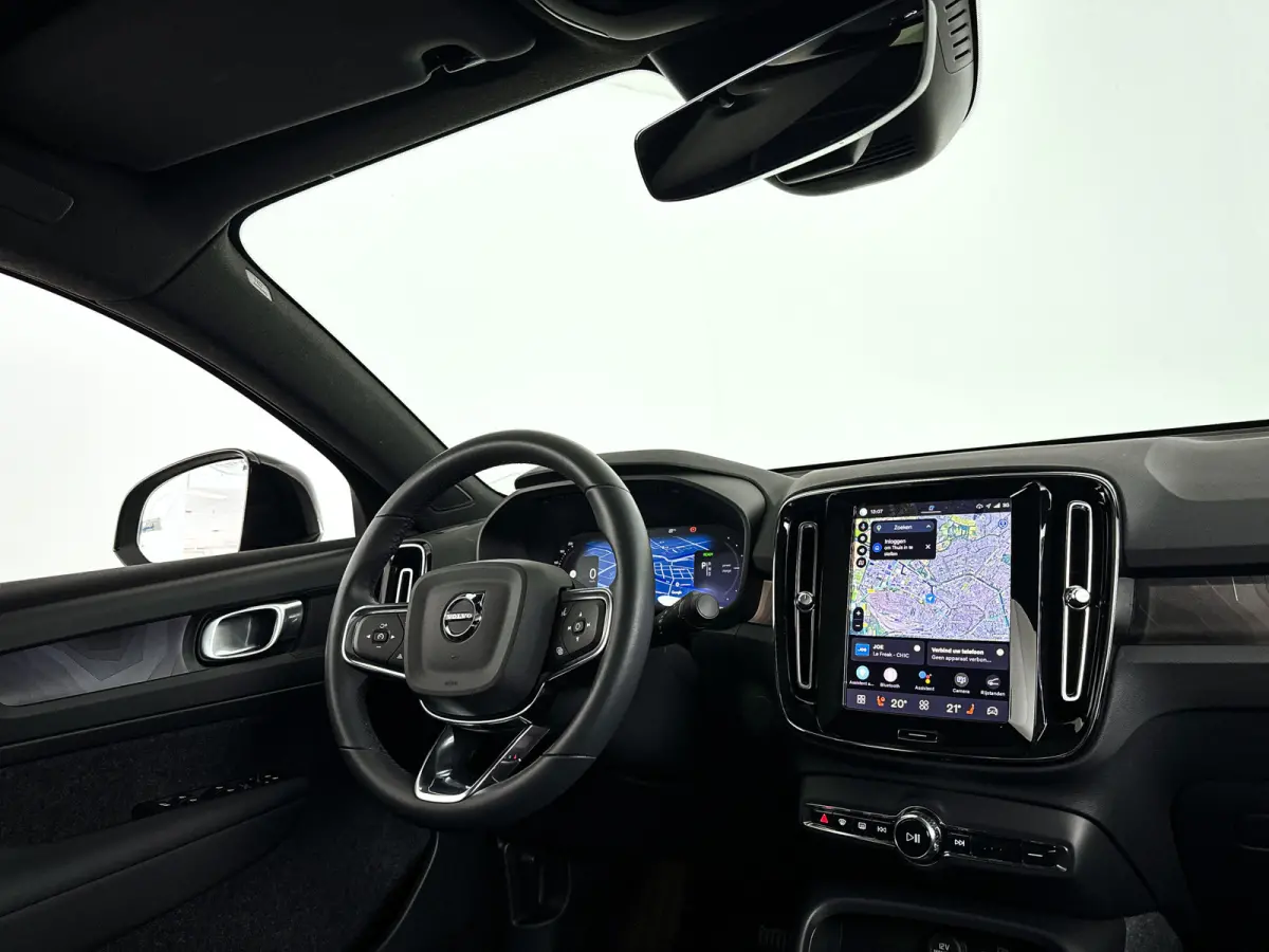 Single Motor Extended Range Plus 82 kWh | Panoramadak | Parkeercamera | Stoel- en Stuurverwarming | Trekhaak
