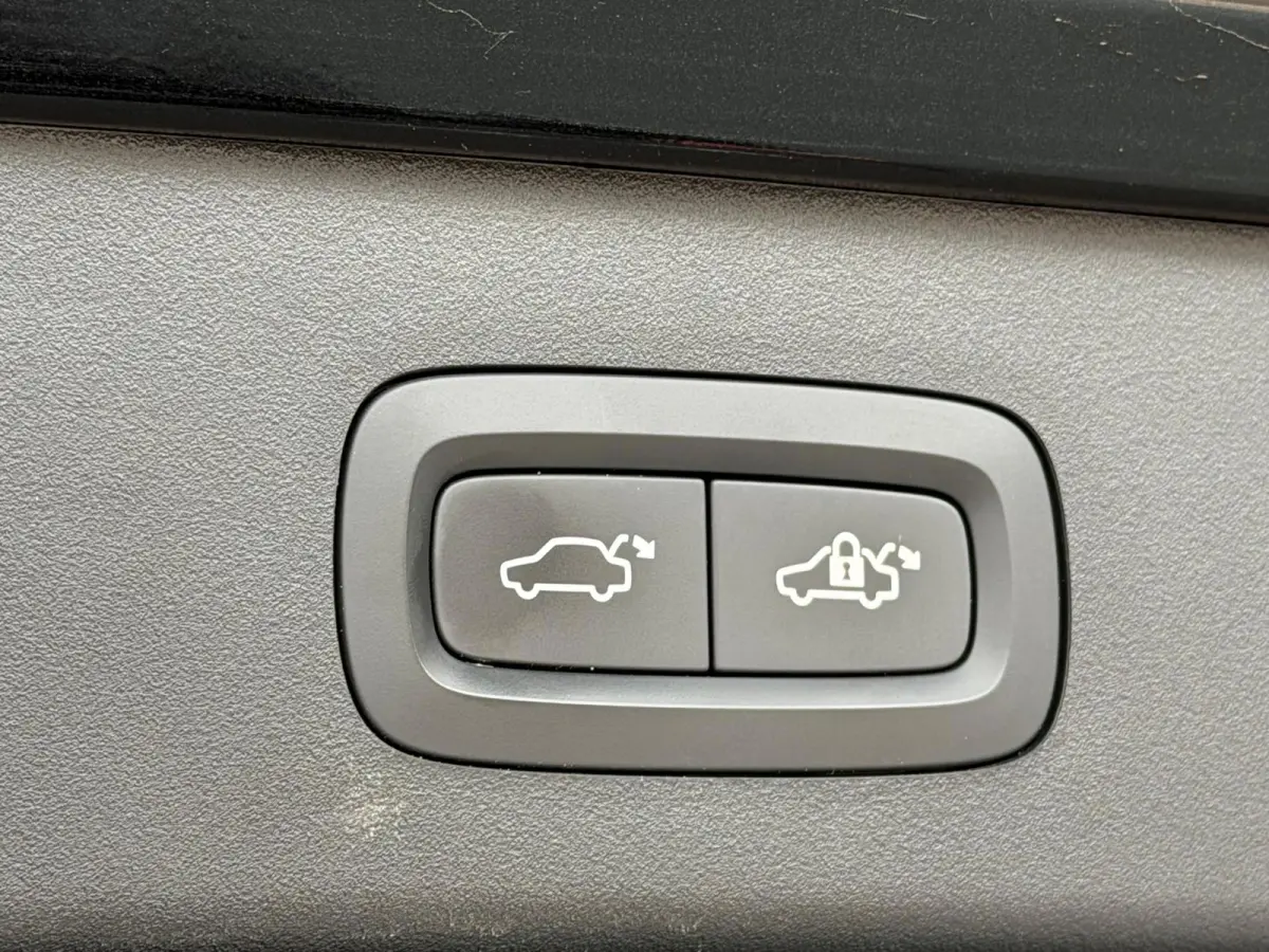 1.5 PHEV 261 PK Zwarte Hemel, Pano, Navi, Camera