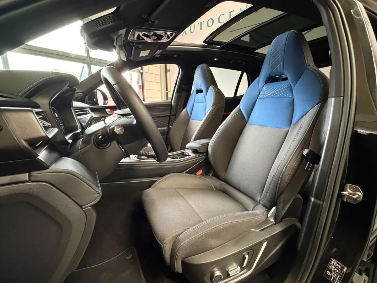 1.5 PHEV 261 PK Zwarte Hemel, Pano, Navi, Camera