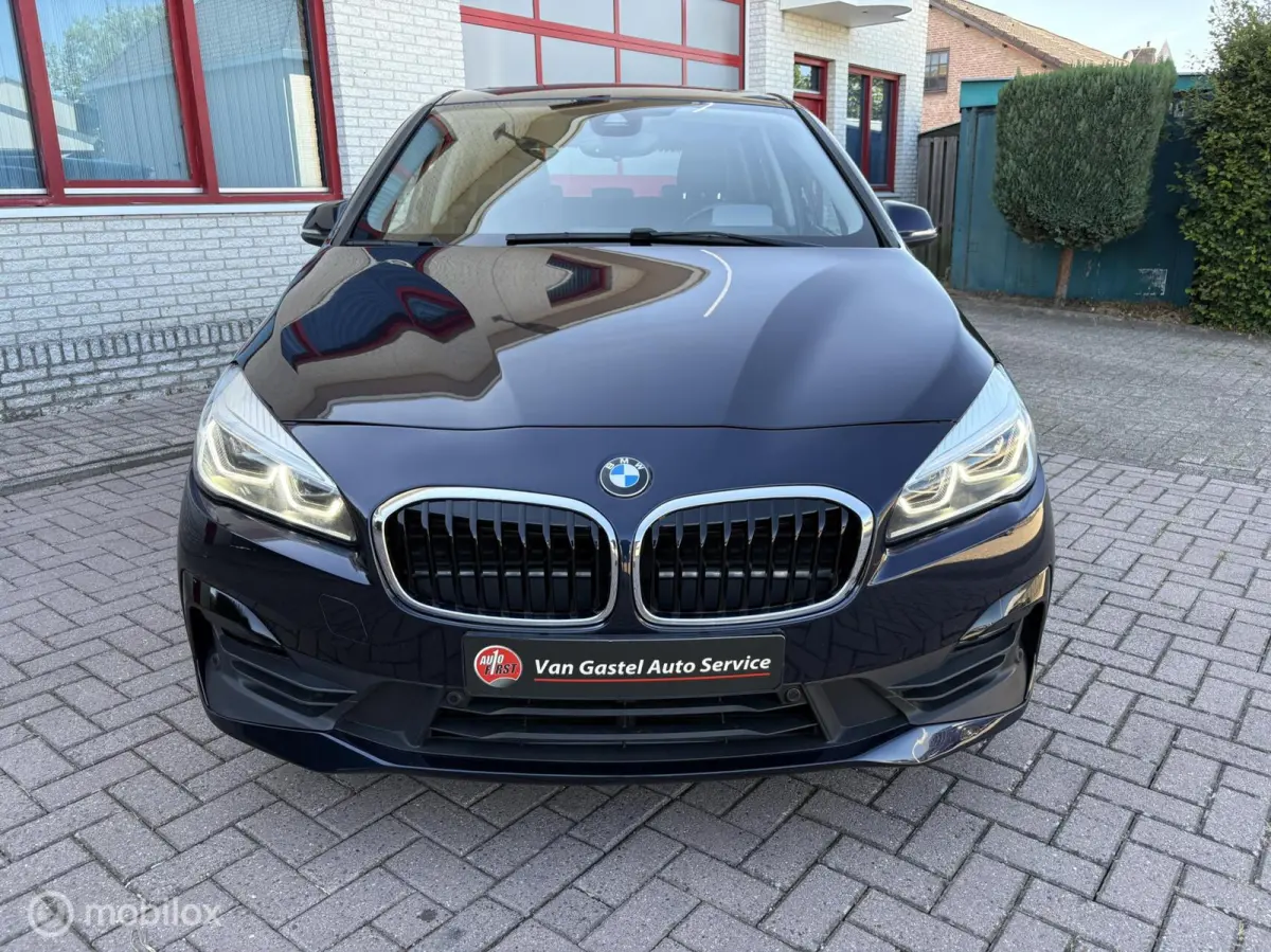 218i High Executive Edition