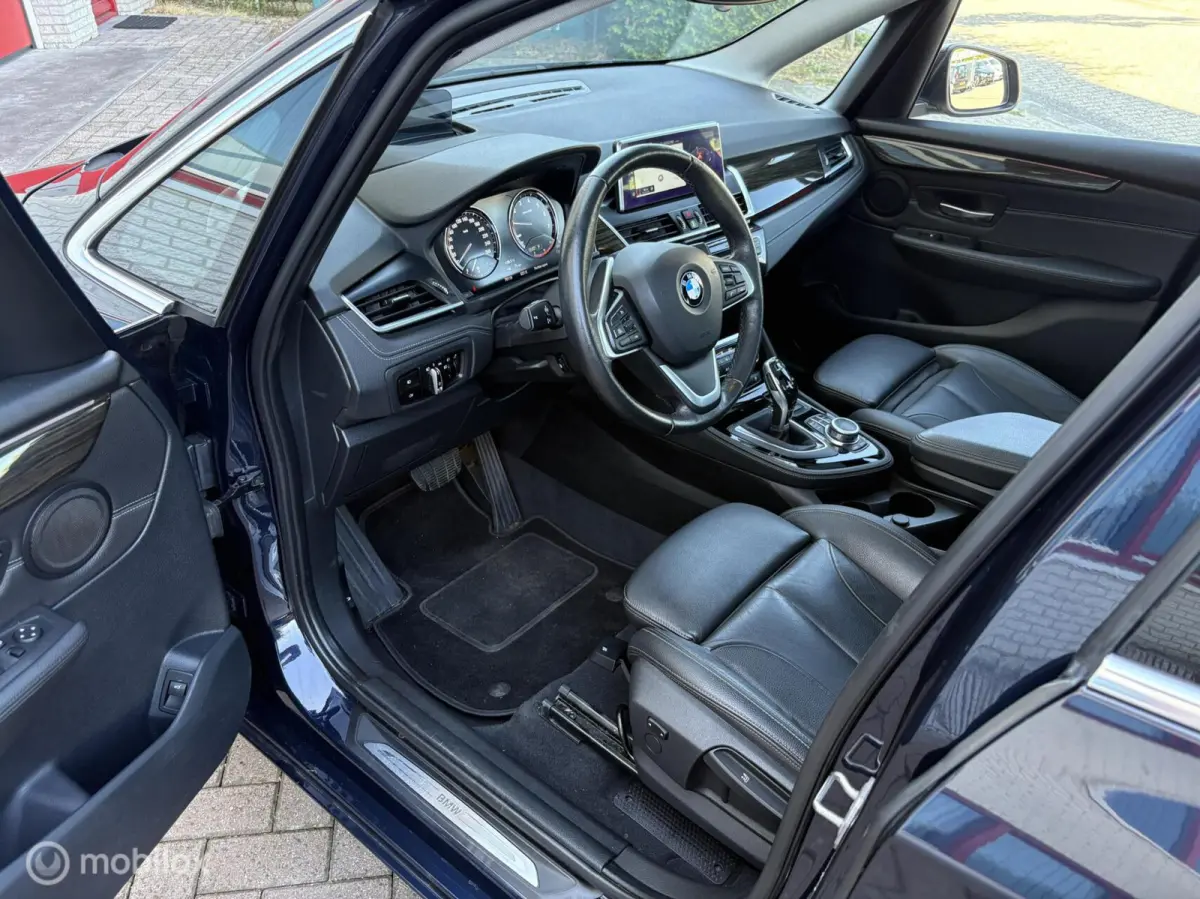 218i High Executive Edition
