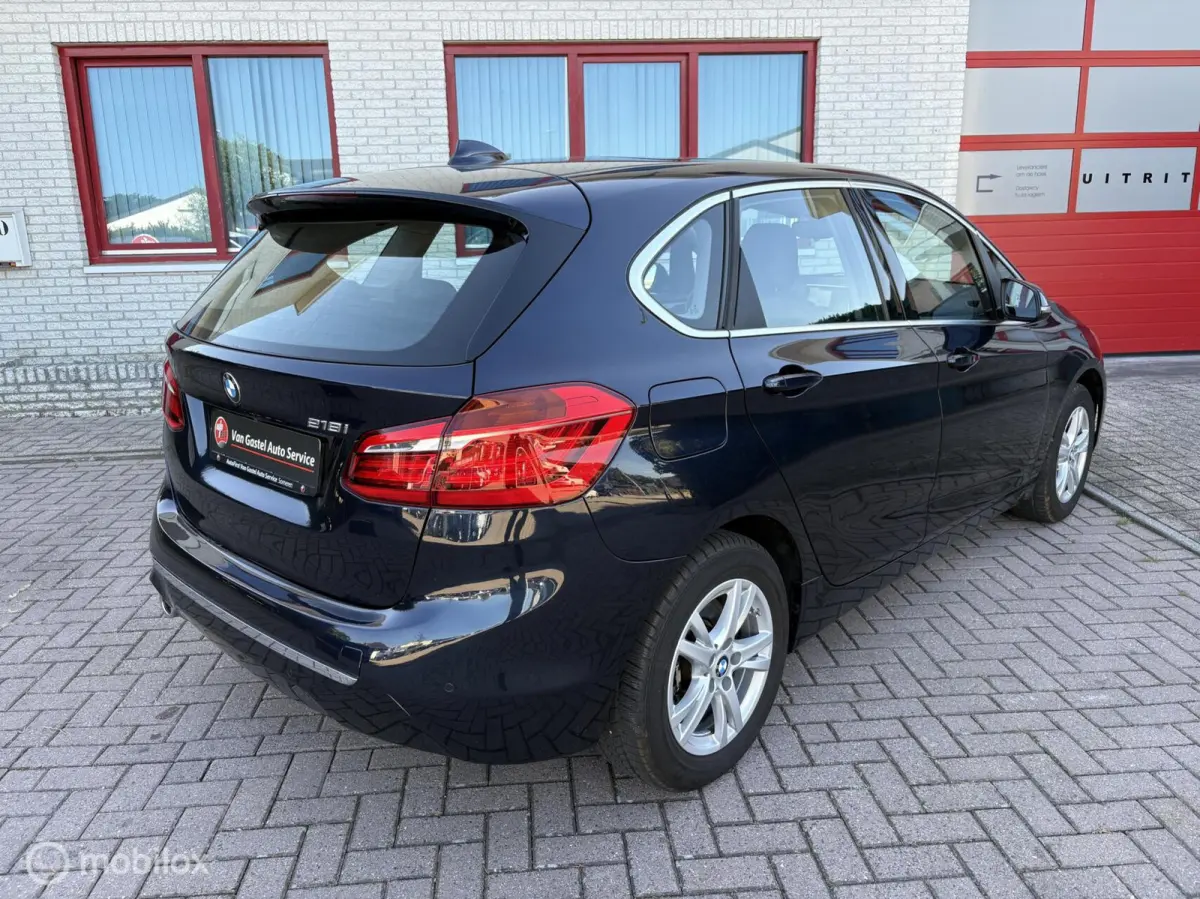 218i High Executive Edition