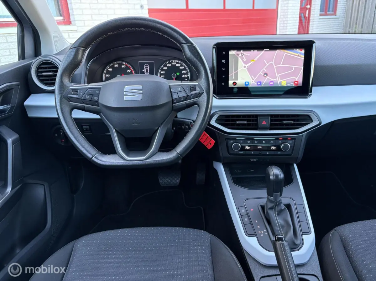1.0 TSI Style Business Connect