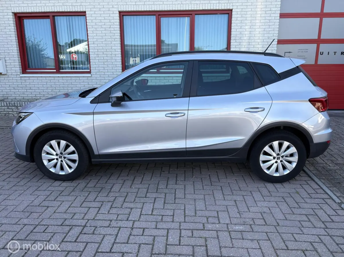 1.0 TSI Style Business Connect