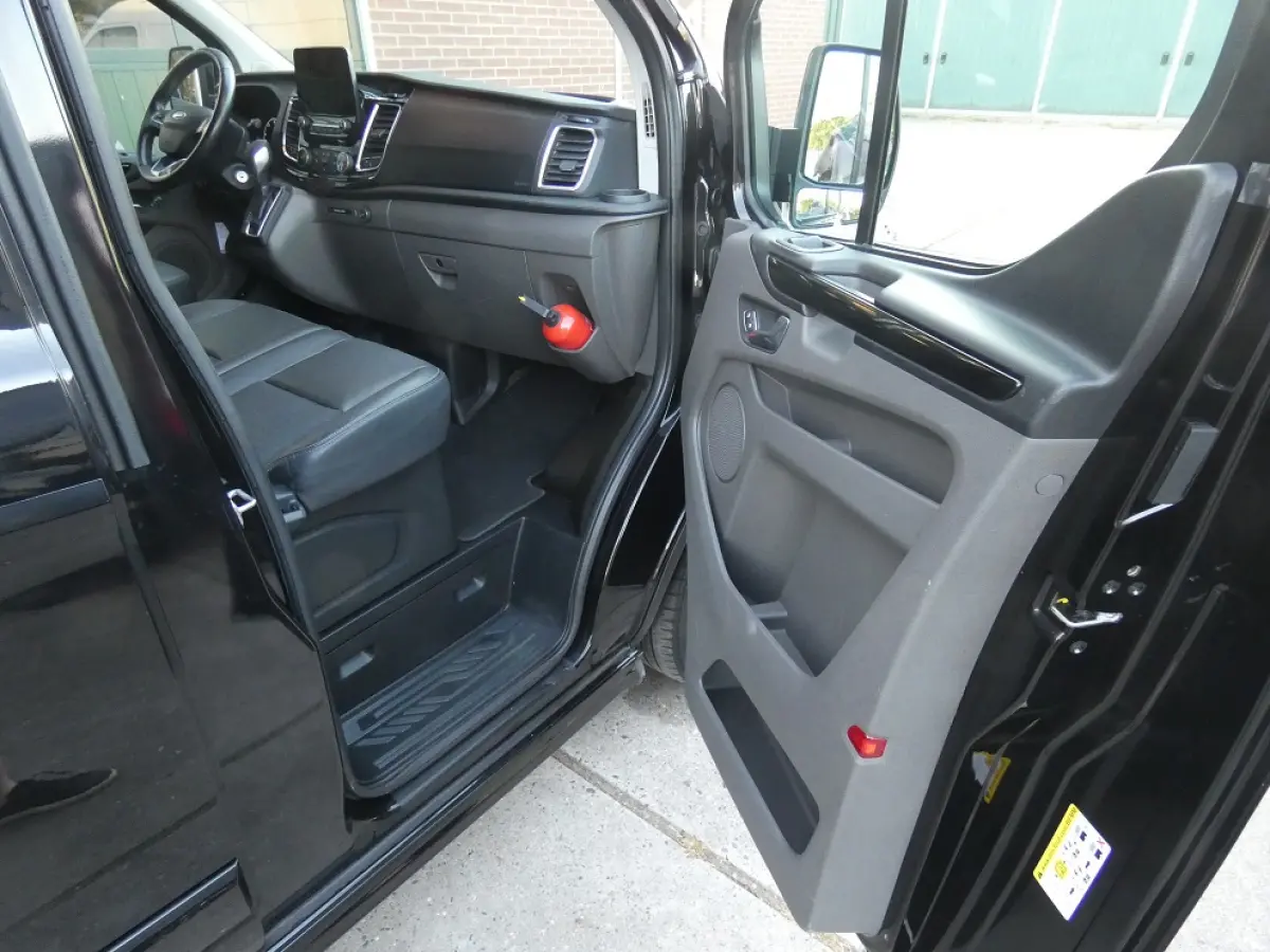 320 2.0 TDCI L2H1 Sport* navi/cam*xenon*