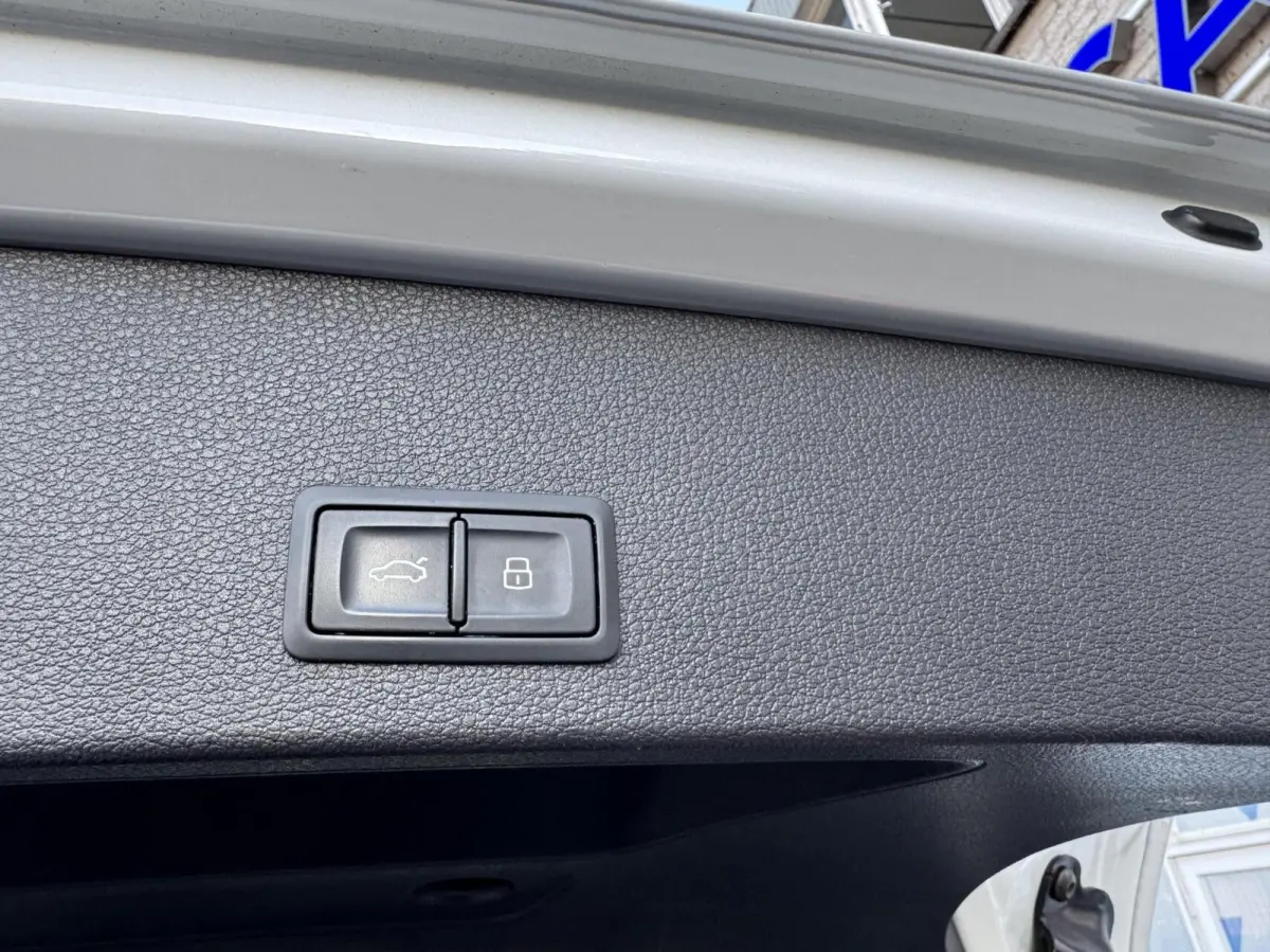 1.4 TFSI 2x S-Line Pano S-Tronic Sfeerverlichting ACC LED Dynamic Keyless 19 inch Stlvw Garantie