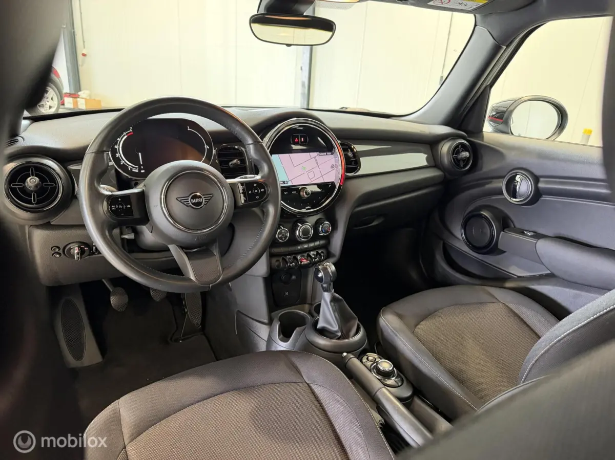 1.5 One Classic , Navi|Led|Piano black ext.|Keyless|Carplay|Jcw Lmv|1e Eig.
