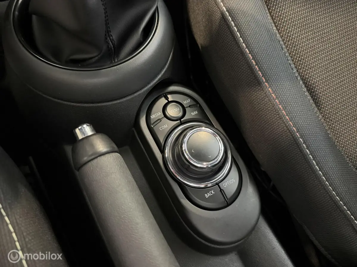 1.5 One Classic , Navi|Led|Piano black ext.|Keyless|Carplay|Jcw Lmv|1e Eig.