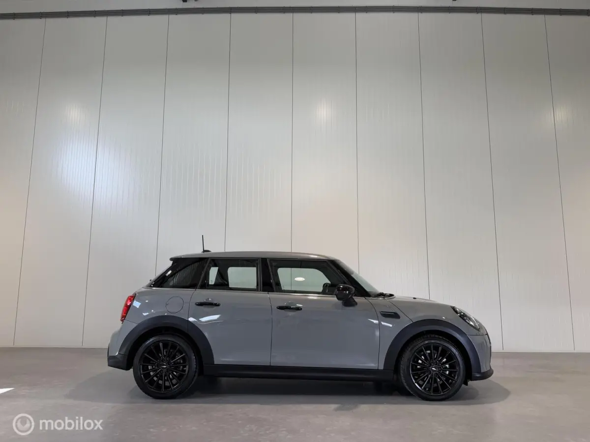 1.5 One Classic , Navi|Led|Piano black ext.|Keyless|Carplay|Jcw Lmv|1e Eig.