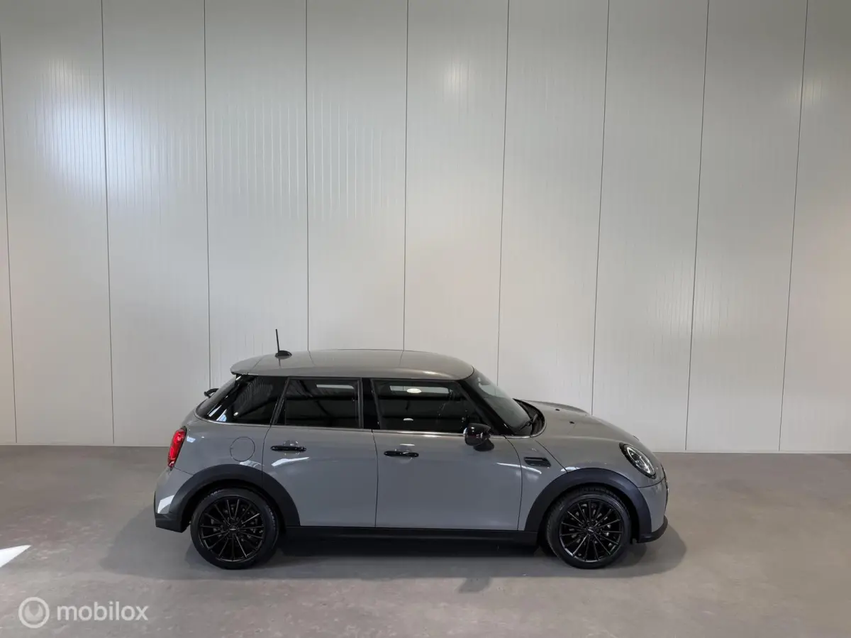 1.5 One Classic , Navi|Led|Piano black ext.|Keyless|Carplay|Jcw Lmv|1e Eig.
