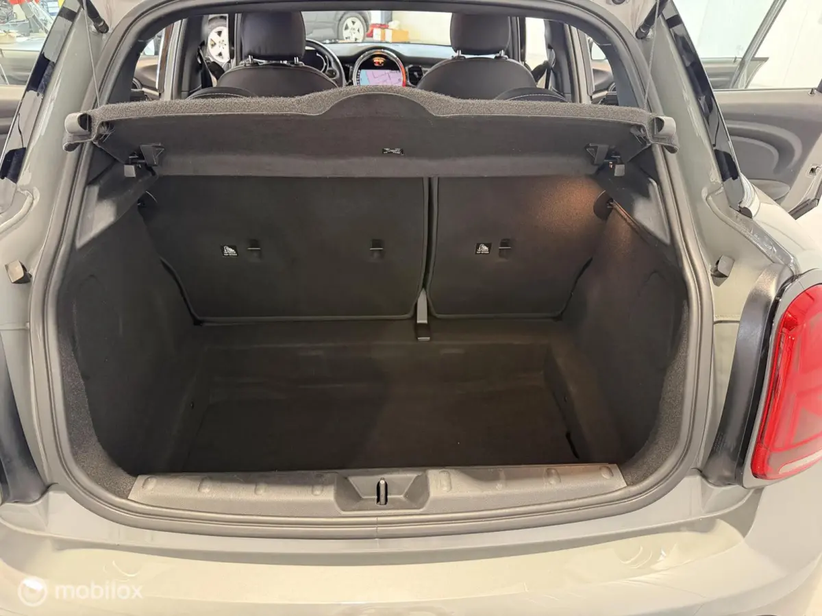 1.5 One Classic , Navi|Led|Piano black ext.|Keyless|Carplay|Jcw Lmv|1e Eig.