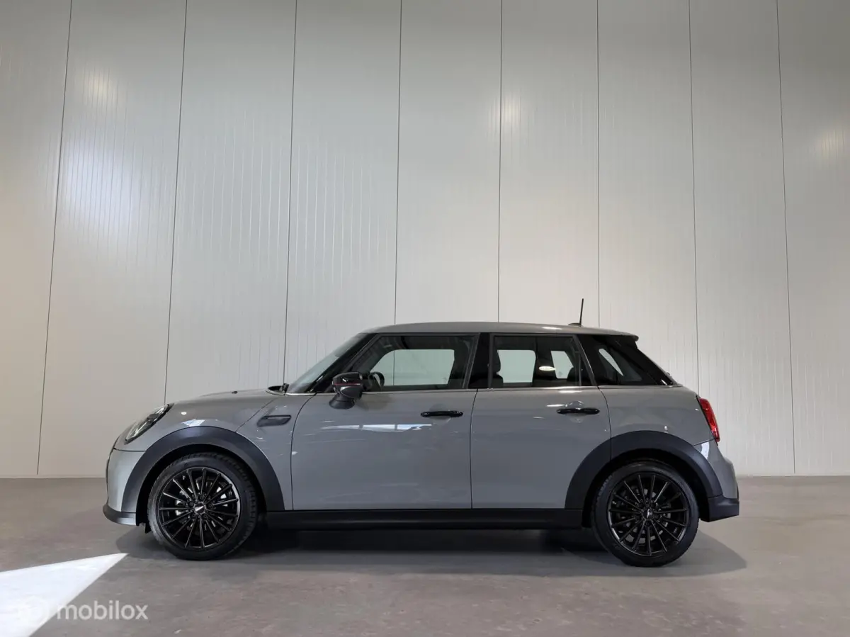 1.5 One Classic , Navi|Led|Piano black ext.|Keyless|Carplay|Jcw Lmv|1e Eig.