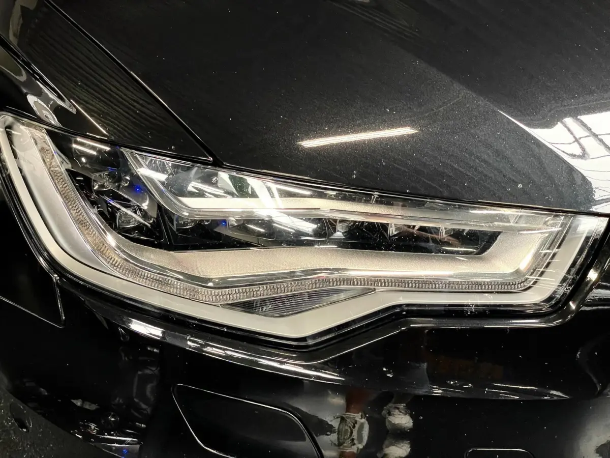 Limousine 4.0 TFSI quattro 570 PK KERAMIC GLASDAK HUD RS BEKLEDING