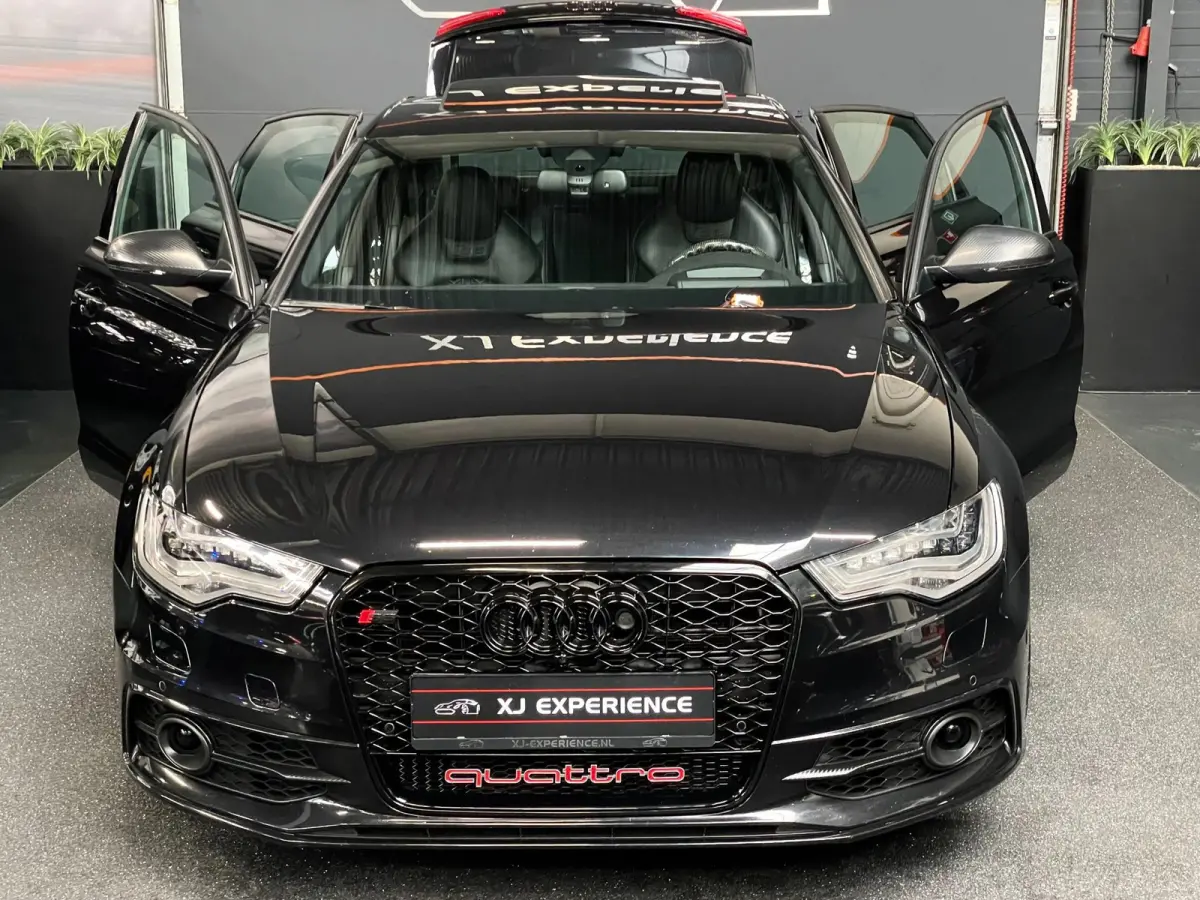 Limousine 4.0 TFSI quattro 570 PK KERAMIC GLASDAK HUD RS BEKLEDING