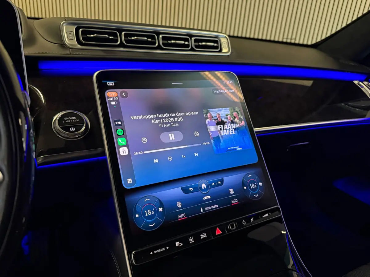 350d Exclusive-PANORAMA-MEMORY-HEAD UP-BURMESTER-ZEER COMPLEET-BTW AUTO-1e EIGENAAR-NPR. € 165.000