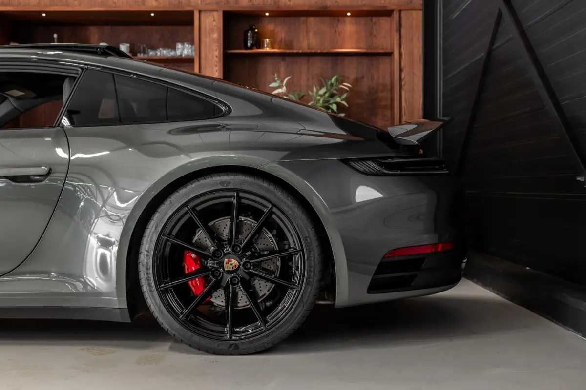 992 3.0 Carrera 4 S Lift | 4wielsturing | 18 Voudig | Schuifdak | Aventuringroen | PPF