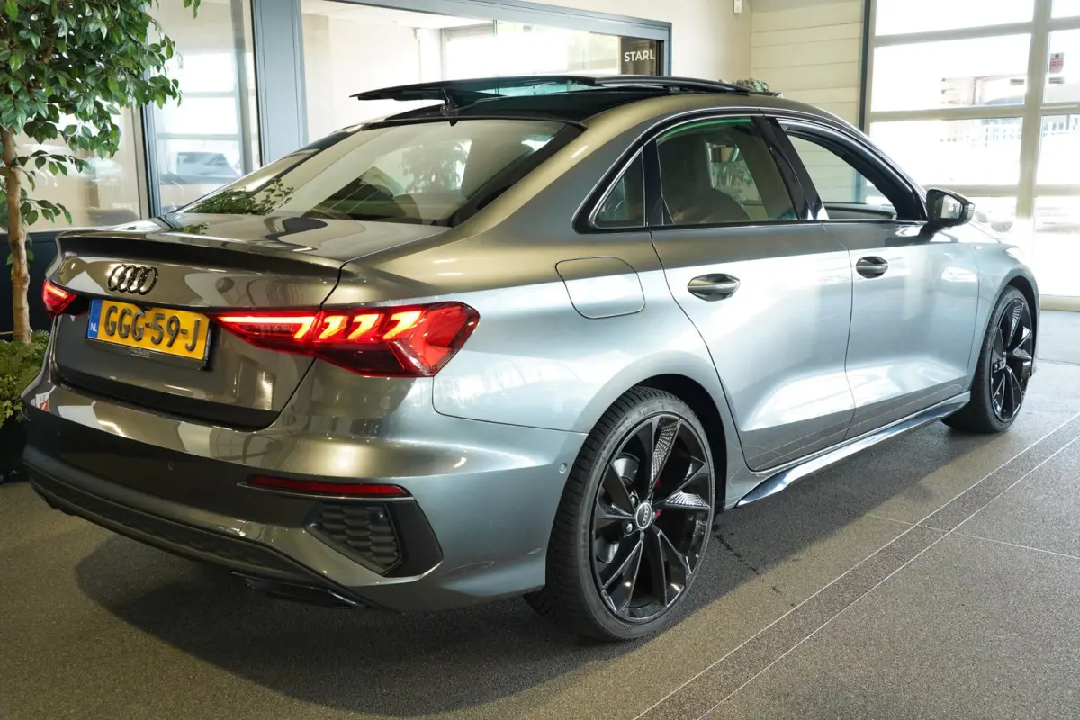35 TFSI S-Line S-tronic Pano Navi Led Leder Cam Ambiante
