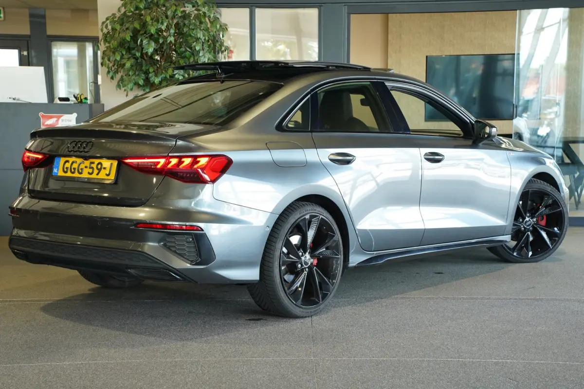 35 TFSI S-Line S-tronic Pano Navi Led Leder Cam Ambiante