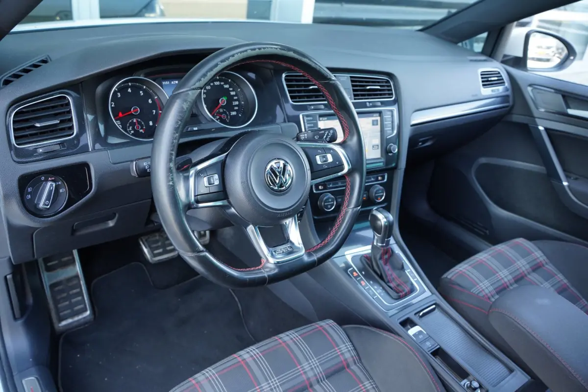 2.0 TSI GTI Performance 230 PK Pano Xenon Led Navi