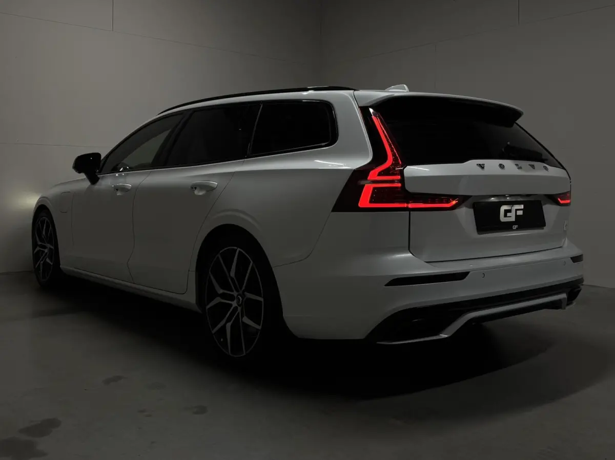 2.0 T8 Twin Engine AWD Polestar Engineered Pano B&W 360° Carplay