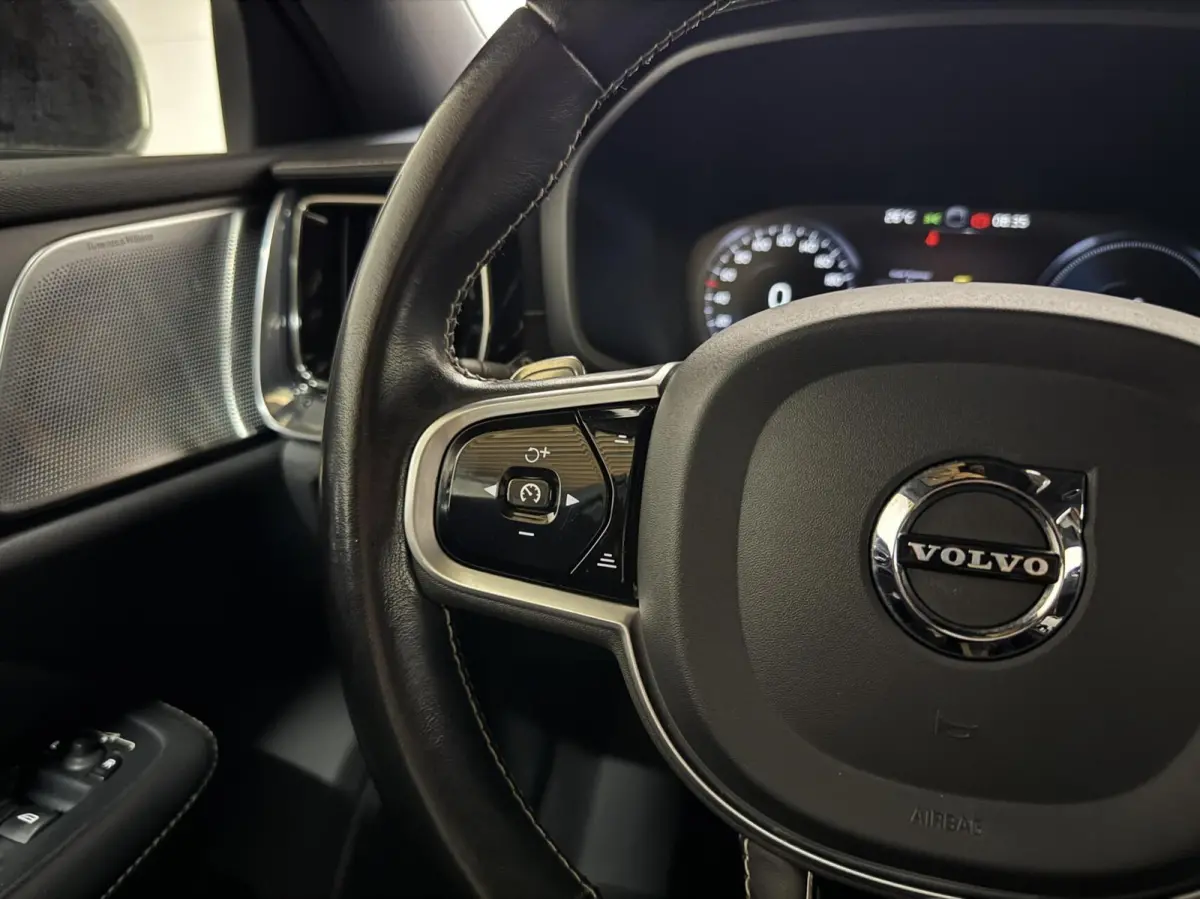 2.0 T8 Twin Engine AWD Polestar Engineered Pano B&W 360° Carplay