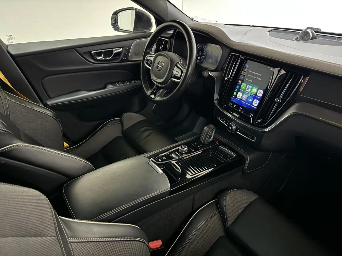 2.0 T8 Twin Engine AWD Polestar Engineered Pano B&W 360° Carplay