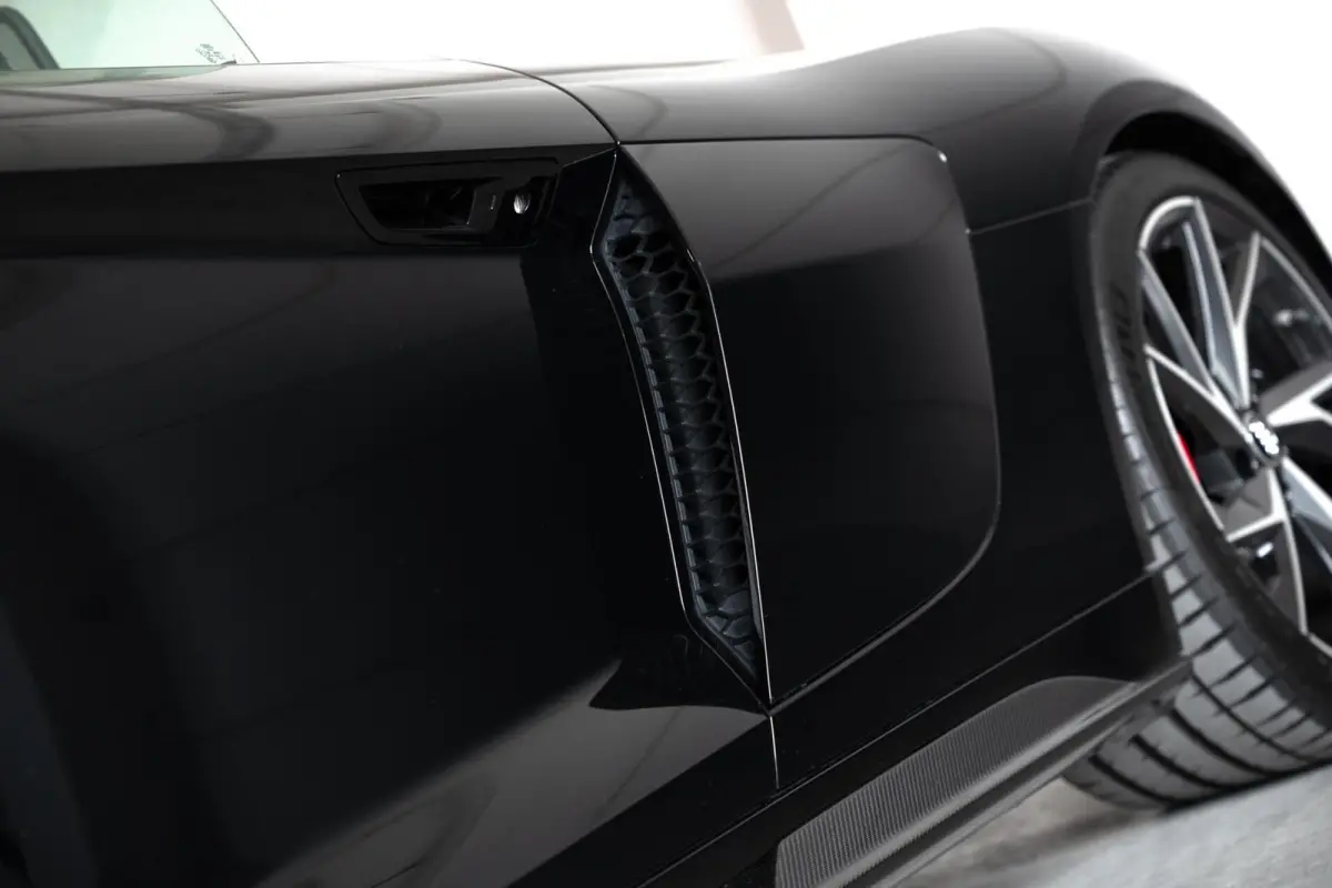 5.2 Performance Quattro / Dlr. ond. / Keramisch / Carbon Ext. / Carbon Int. / Camera / B&O