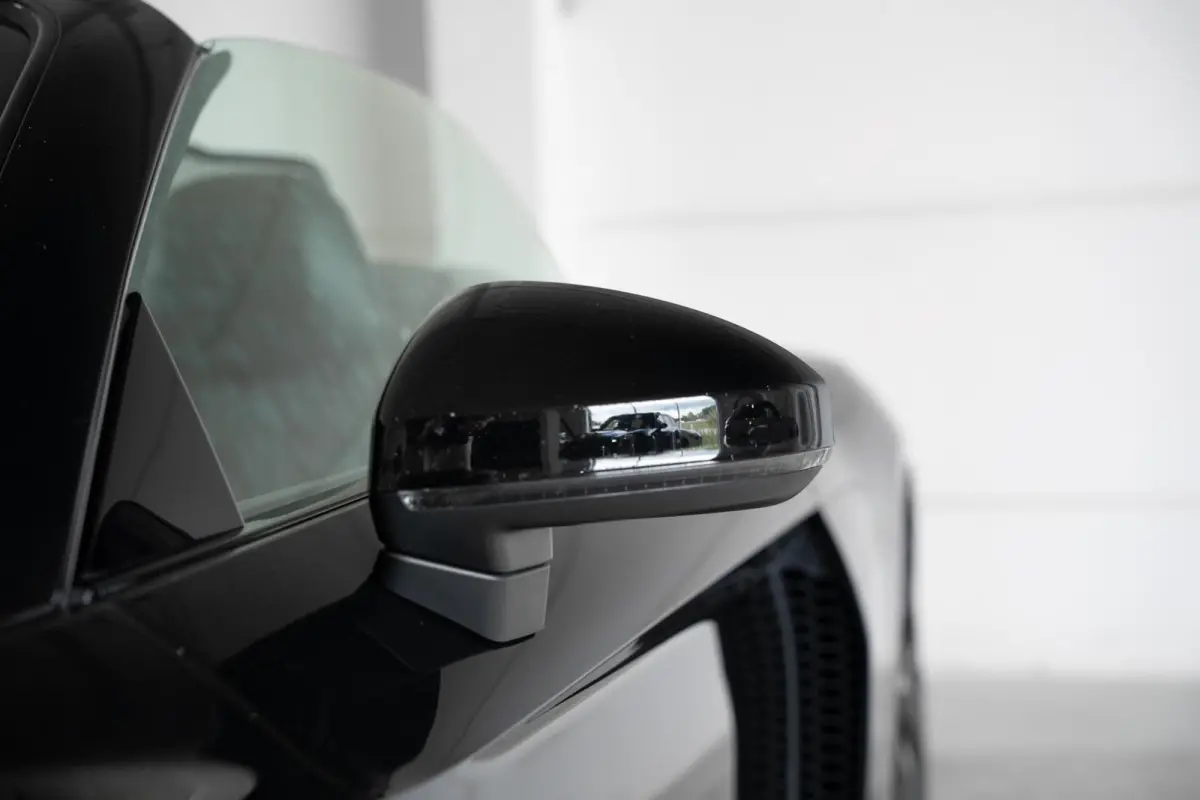 5.2 Performance Quattro / Dlr. ond. / Keramisch / Carbon Ext. / Carbon Int. / Camera / B&O