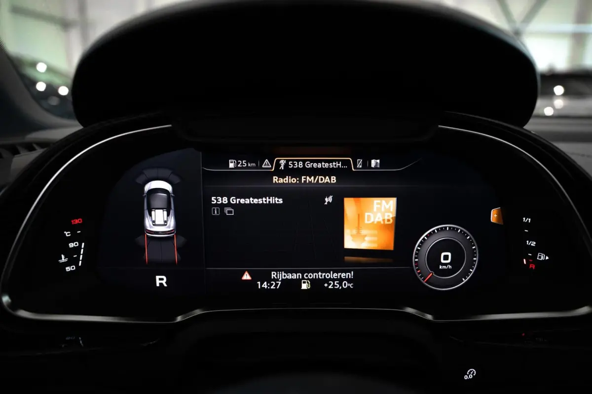 5.2 Performance Quattro / Dlr. ond. / Keramisch / Carbon Ext. / Carbon Int. / Camera / B&O