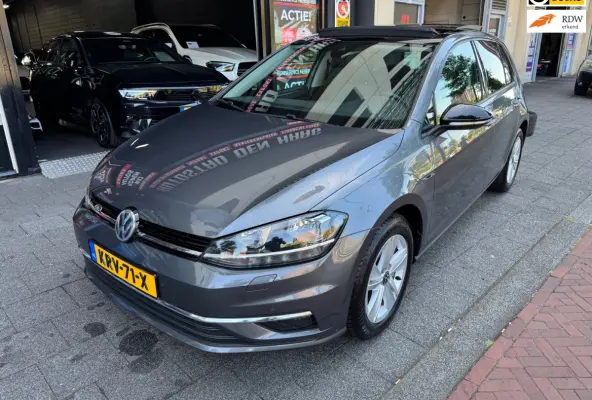 1.0 TSI Comfortline Pano Massage Navi Clima
