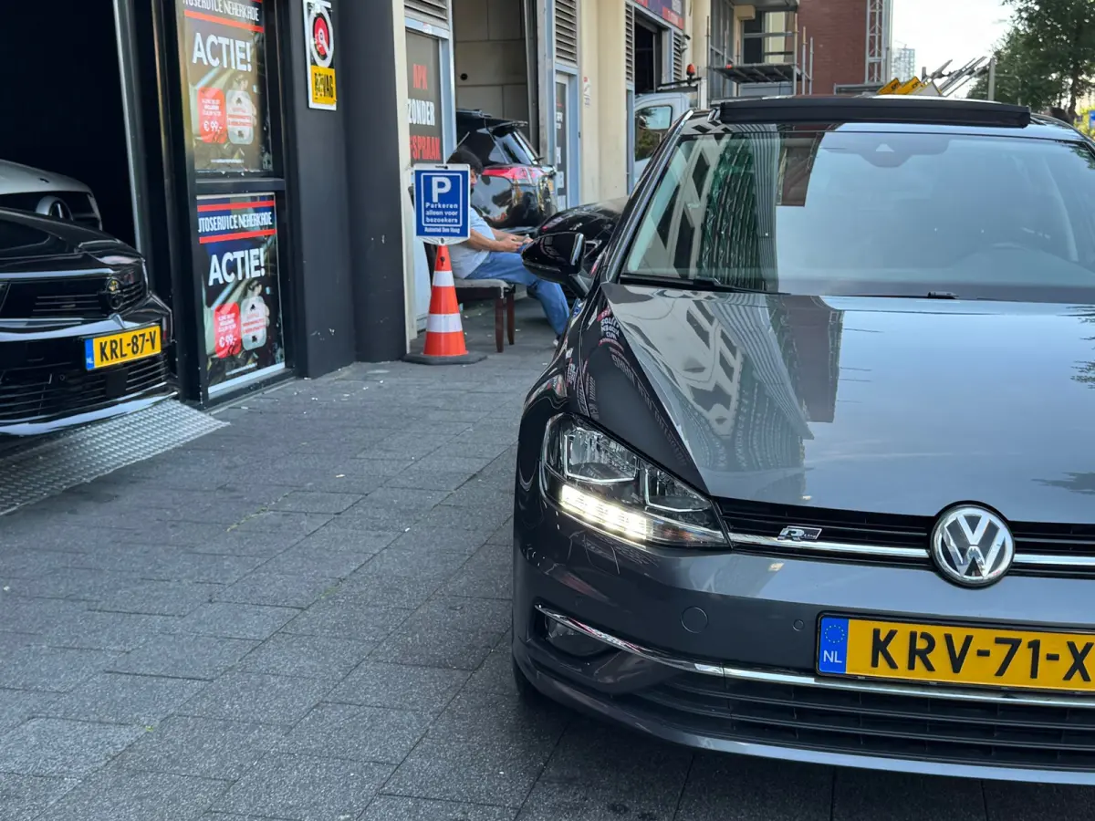 1.0 TSI Comfortline Pano Massage Navi Clima