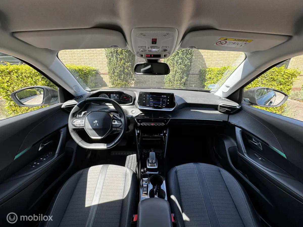 1.2 PureTech Allure Pack 360-Camera*stoel.vrw*Carplay