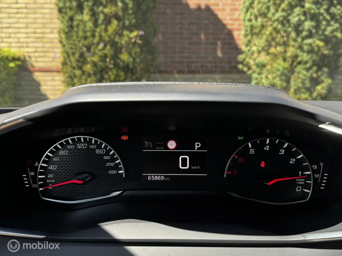 1.2 PureTech Allure Pack 360-Camera*stoel.vrw*Carplay