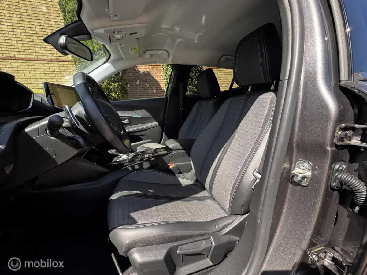 1.2 PureTech Allure Pack 360-Camera*stoel.vrw*Carplay