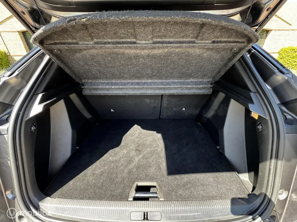 1.2 PureTech Allure Pack 360-Camera*stoel.vrw*Carplay