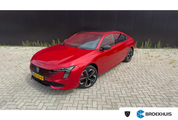 130PK GT Automaat | Lederen Bekleding | 2x Massagestoelen + Verwarming | Rondomzicht Camera | All Season Banden | 1e Eigenaar | Dealer Onderhouden | Adaptive Cruise Control | Navigatie | Dra