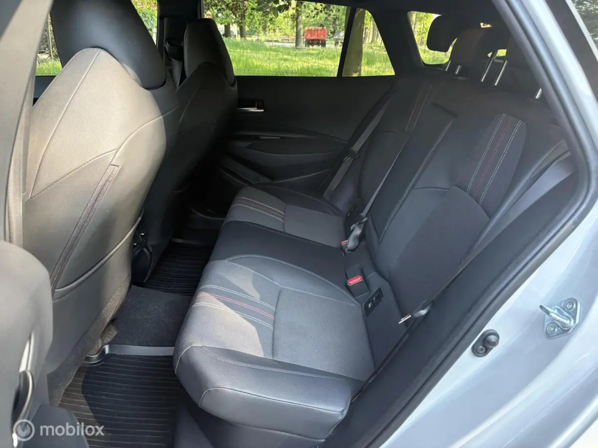 1.8 Hybrid GR-Sport All in