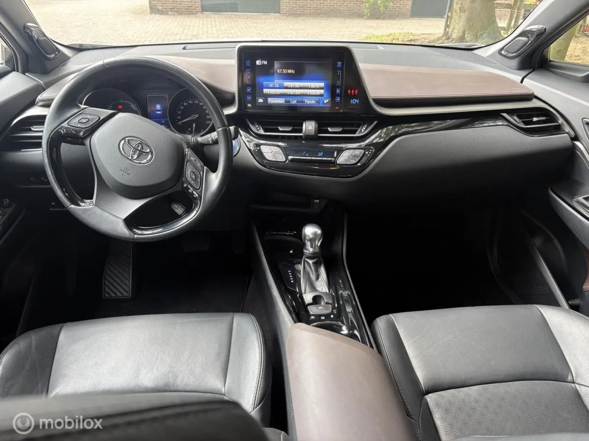 1.8 Hybrid Executive Leer,JBL,camera 1e eigenaar
