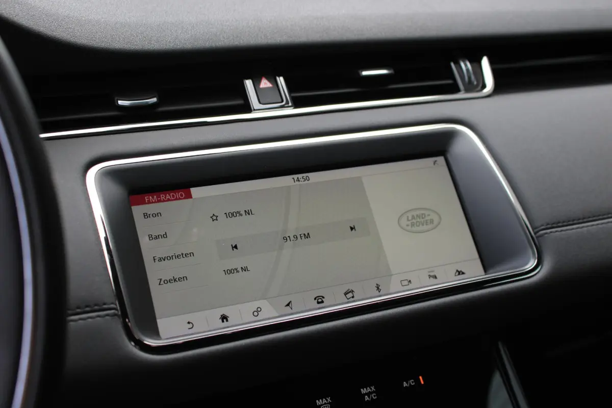 2.0 D180 AWD R-Dynamic HSE Facelift | Trekhaak | Memory | Surround View | 1e Eigenaar | LED | Leder | Dealer Onderhouden